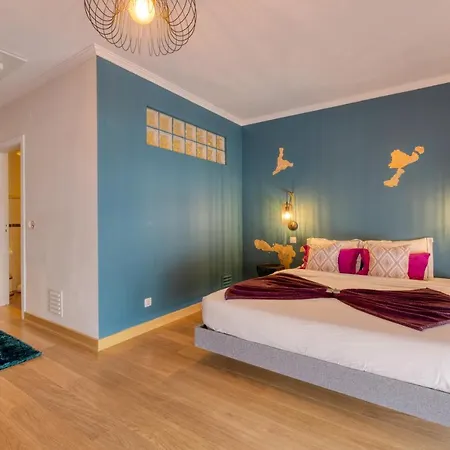 Pillows Townhouse Guest house Peniche