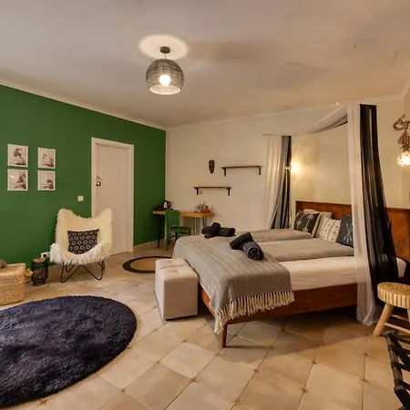 Pillows Townhouse 3* Peniche